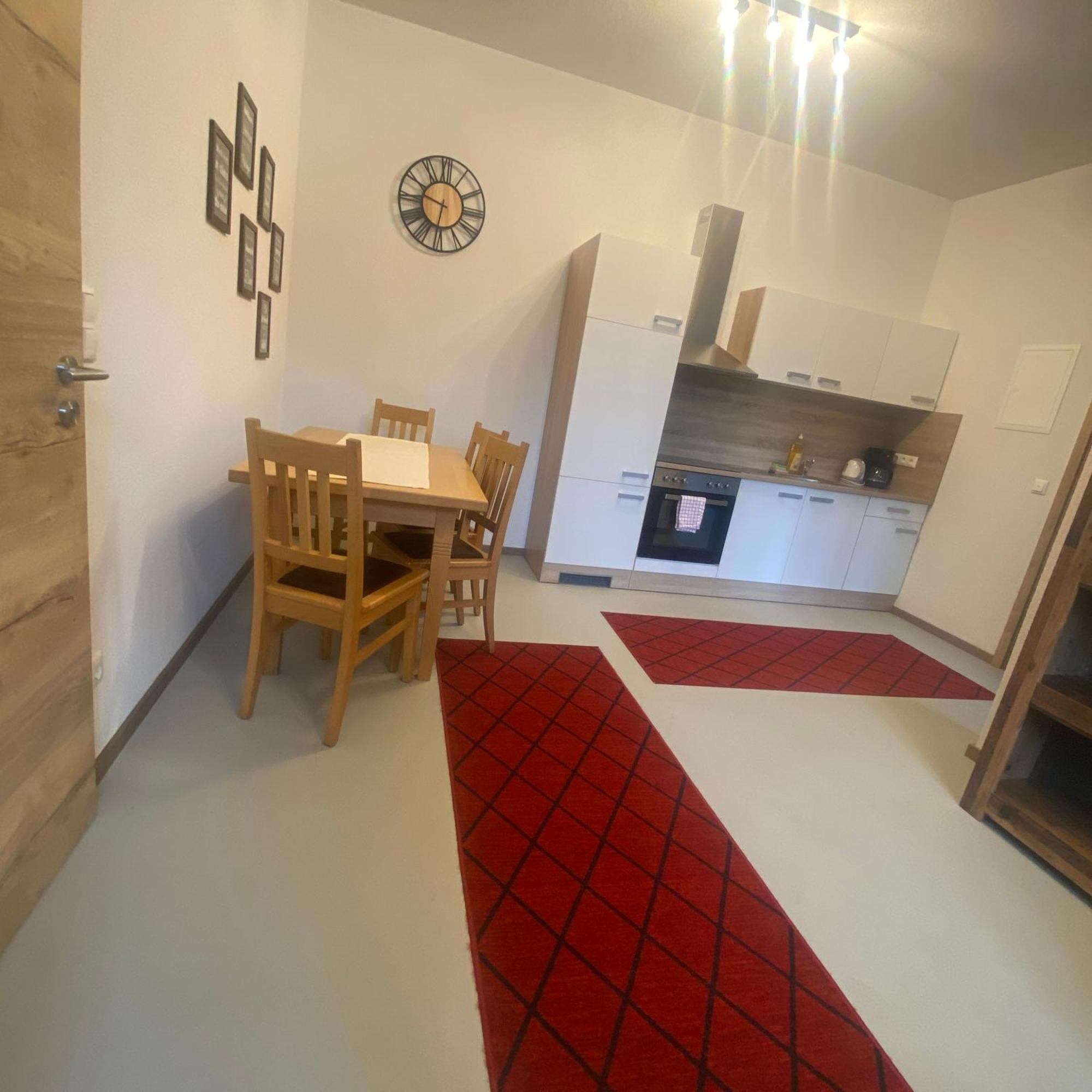 Hotel Bayerisch Meran Бад Файлнбах Екстериор снимка