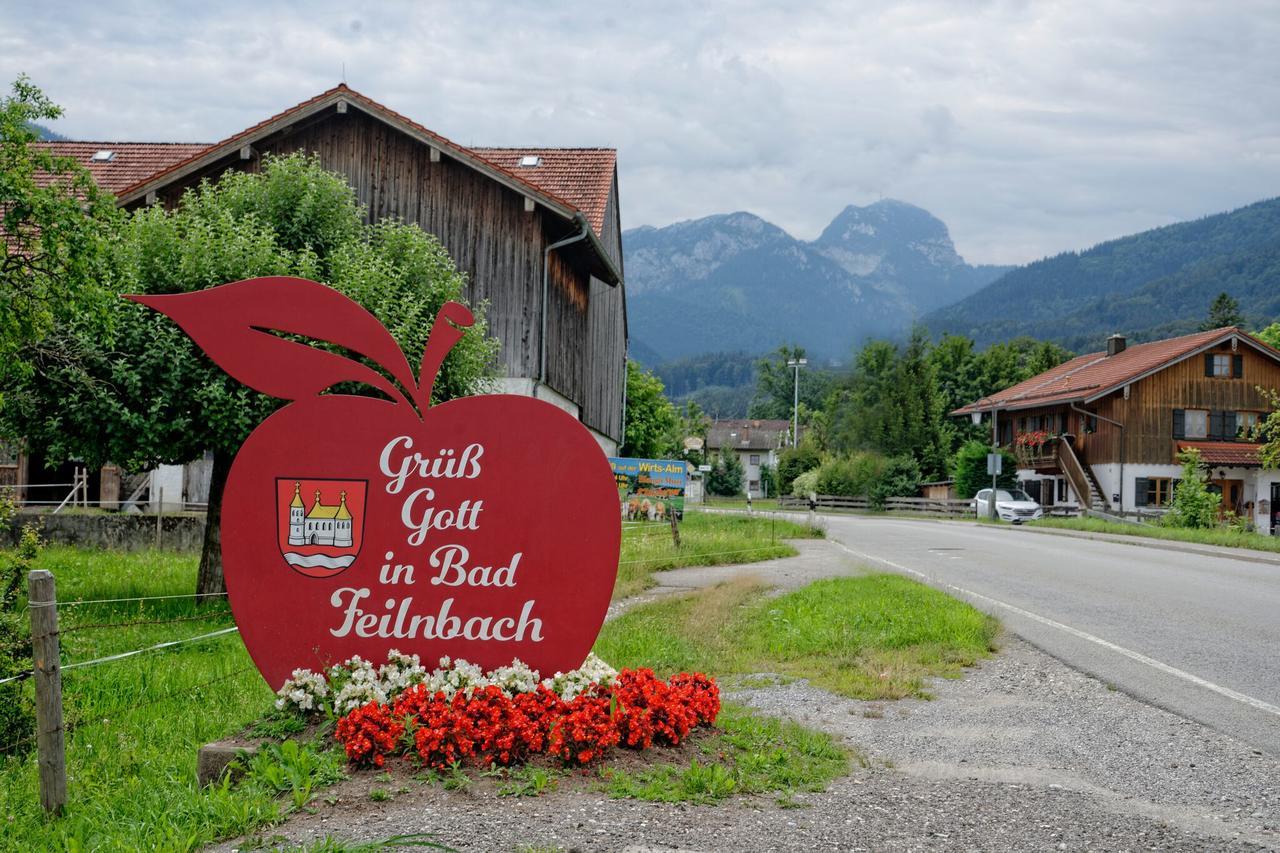 Hotel Bayerisch Meran Бад Файлнбах Екстериор снимка